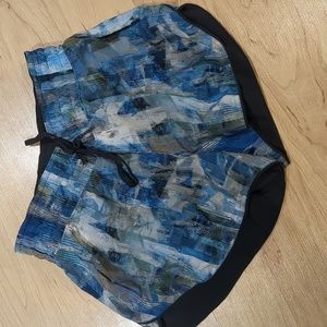 Lululemon choose a side short 4